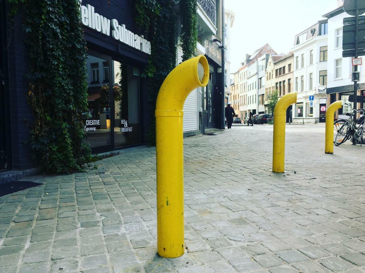 B&B Yellow Submarine Antuérpia Exterior foto